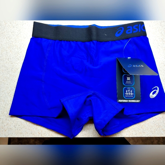 ASICS Women's Team Shorts size XS - Picture 1 of 3